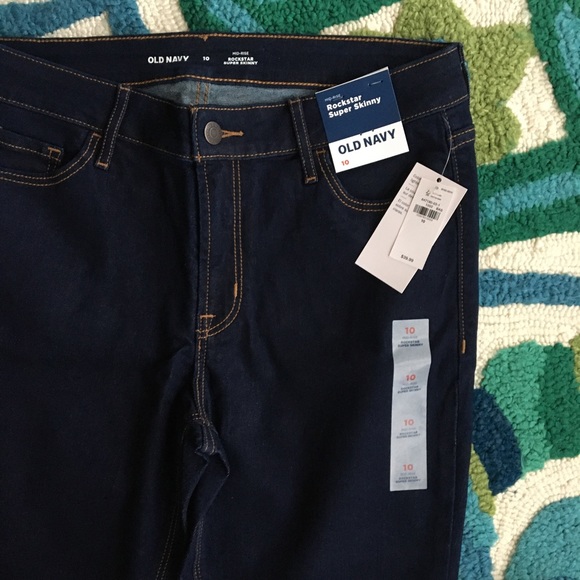 Old Navy Jeans - Picture 2 of 5